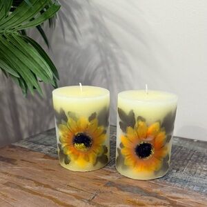Set of 2 Sonoma 4 inch Sunflower candles. New